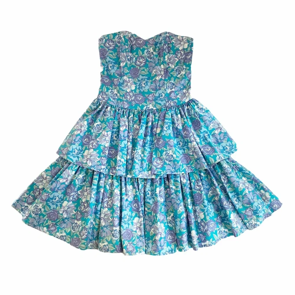 Laura Ashley Vintage Deadstock Tiered Floral | 8_2